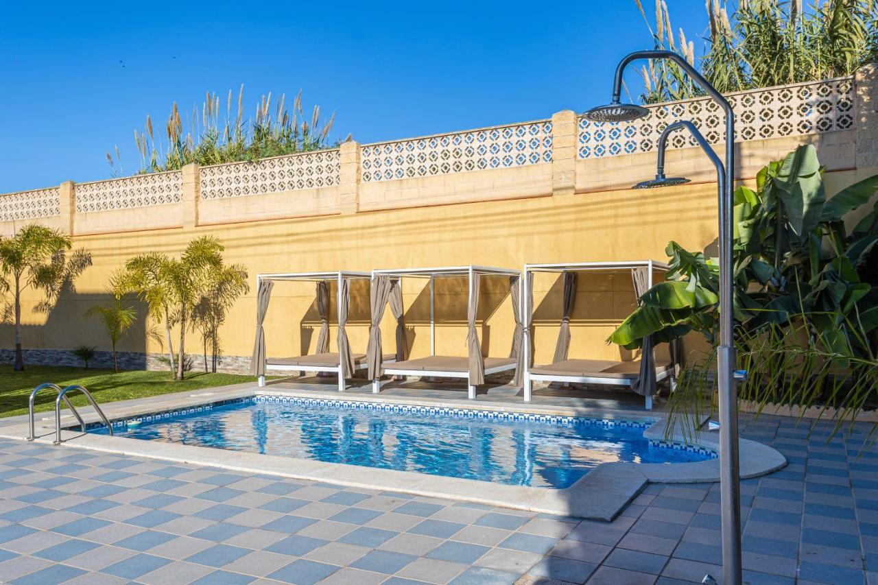 Sun, Relax, Climatized Pool & Steps To The Beach By Mellow Μπέλεθ-Μάλαγα Εξωτερικό φωτογραφία